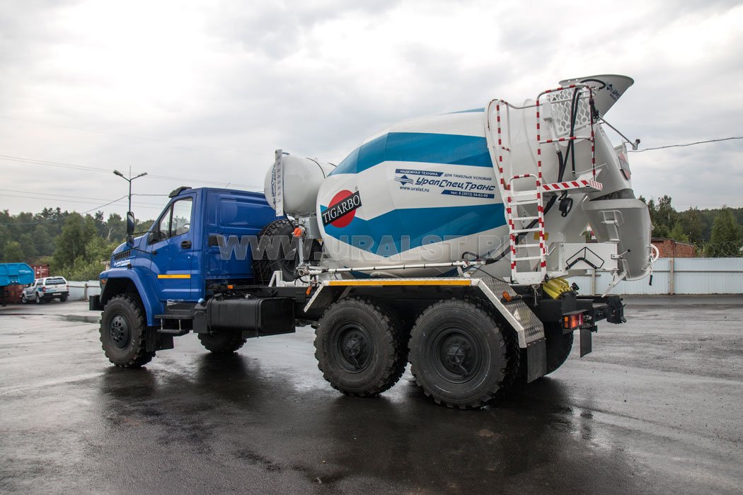 Жігіттердің ауызша секс жасайтын видеосы